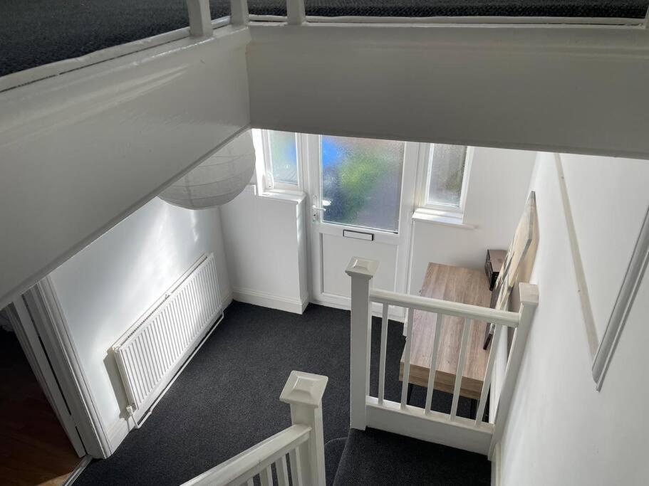 5 Bed 5Mins From Wembley Stadium Londýn Exteriér fotografie